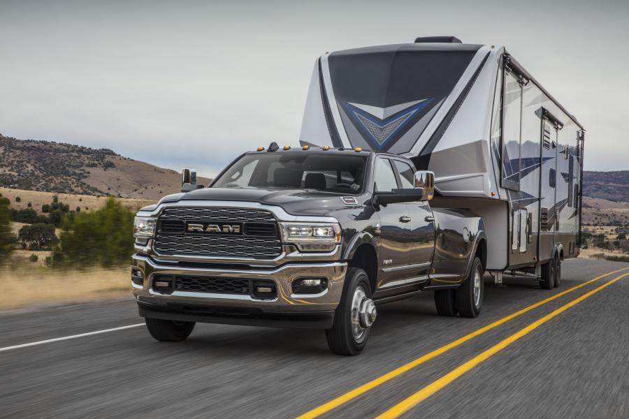  Ram 3500 Limited Crew Cab Dually (D2) (D2) 2019 года  (фото 10 из 45)